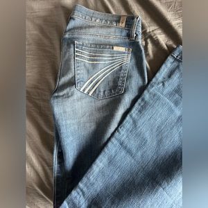 White stitched 7 for all man kind dojos